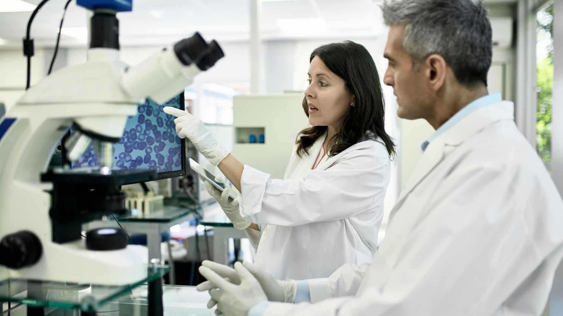 Pathology consultants
